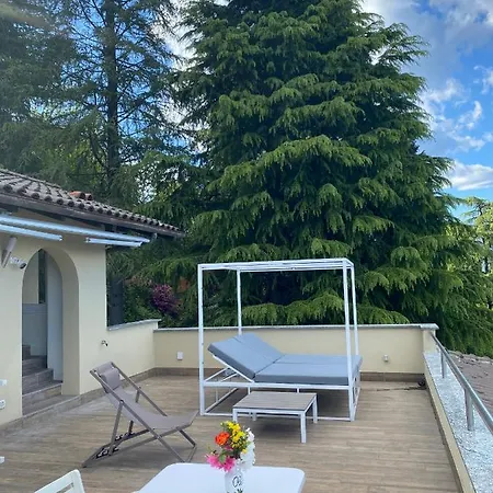 Terrazza Sulle Isole Design&view * סטרסה