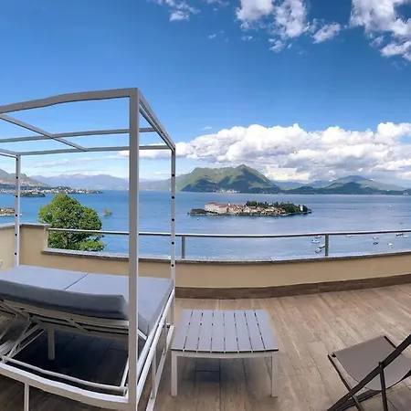 Апартаменты Terrazza Sulle Isole Design&view Стреза